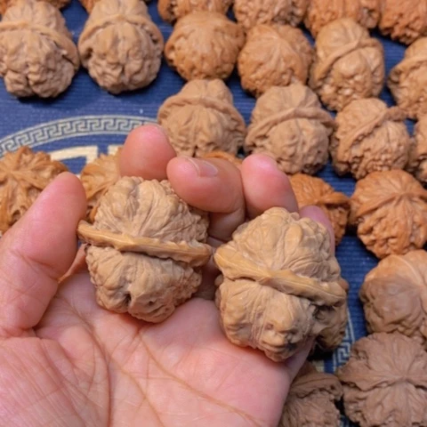 【闪购商品】吊坠文玩核桃斌蛙蛙41