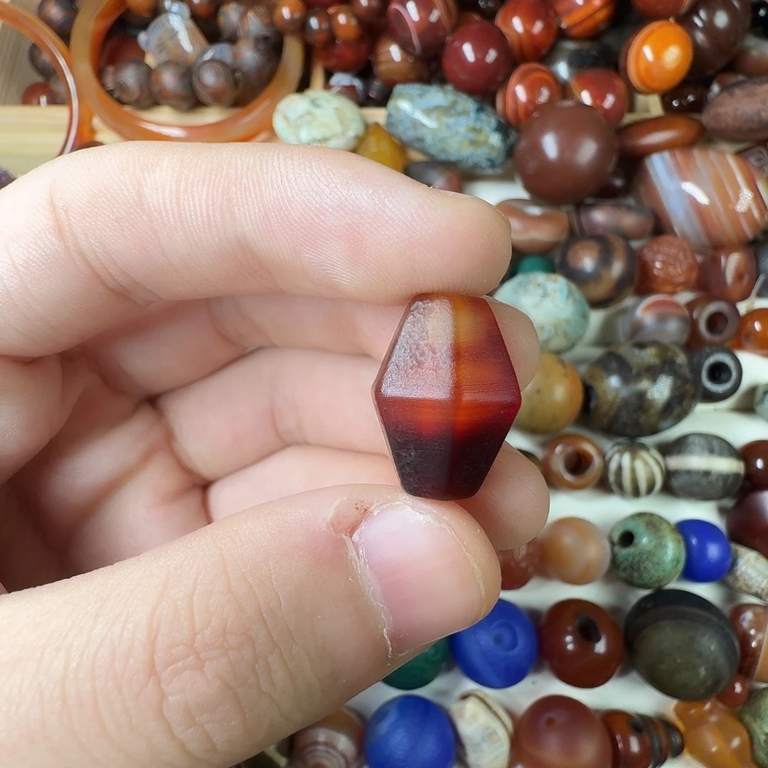 玛瑙/玉髓未镶嵌纯天然玛瑙珠子