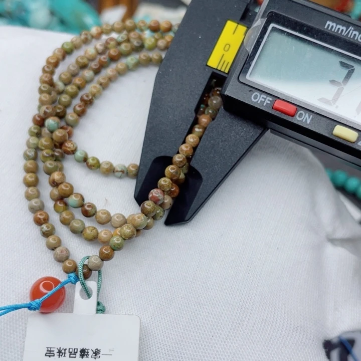 未镶嵌南红玛瑙珠宝奇石