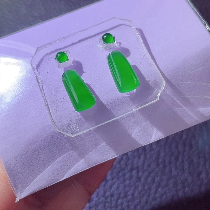 未镶嵌定制翡翠翡翠