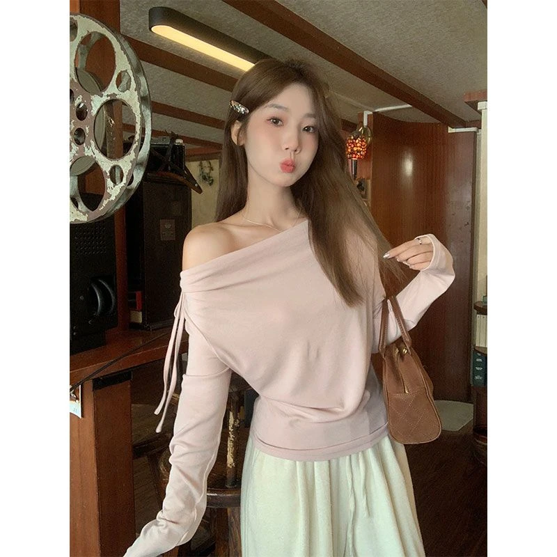 韩系超好看粉色系带长袖t恤女秋季温柔风修身显瘦内搭一字肩上衣