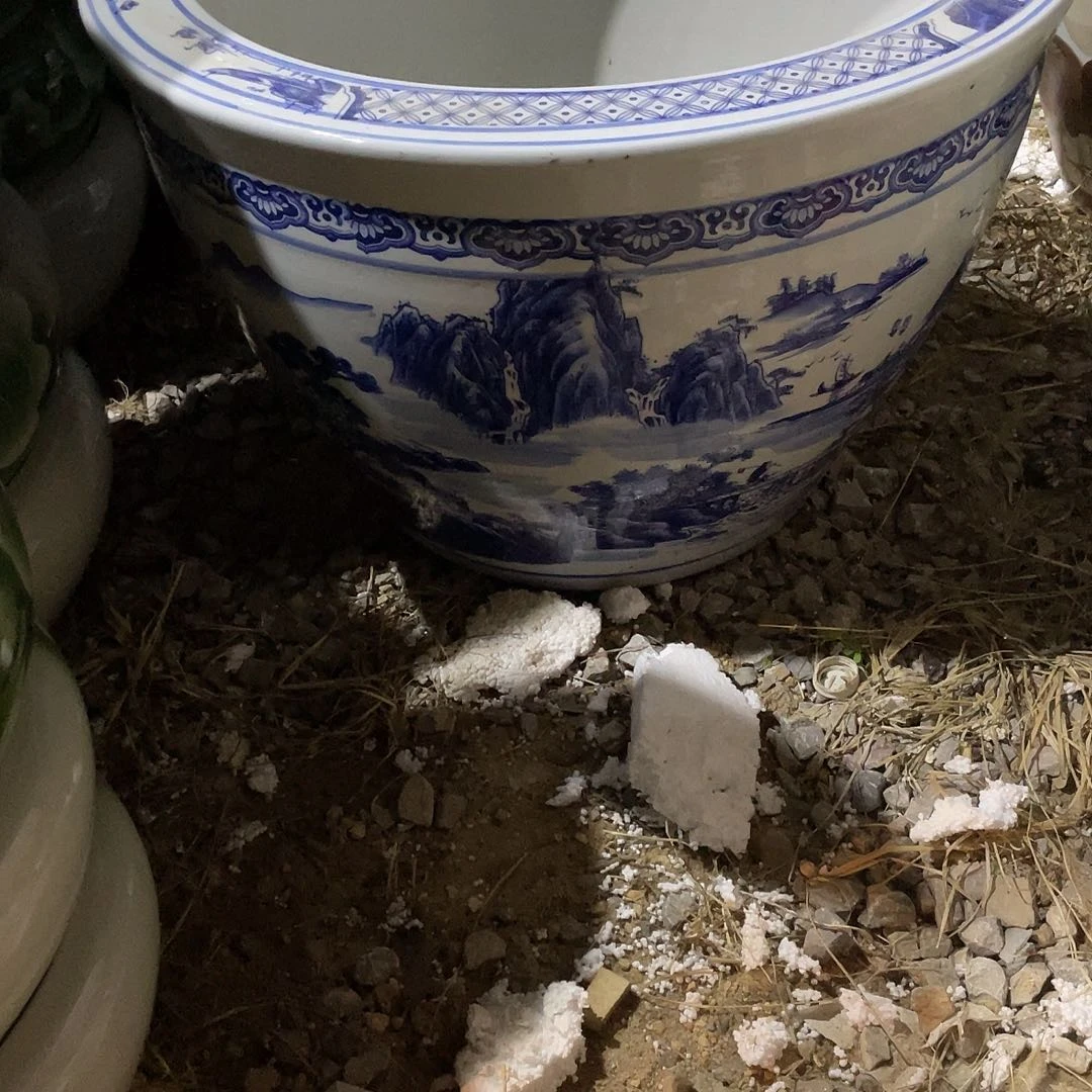 景德镇陶瓷鱼缸景德镇陶瓷鱼缸