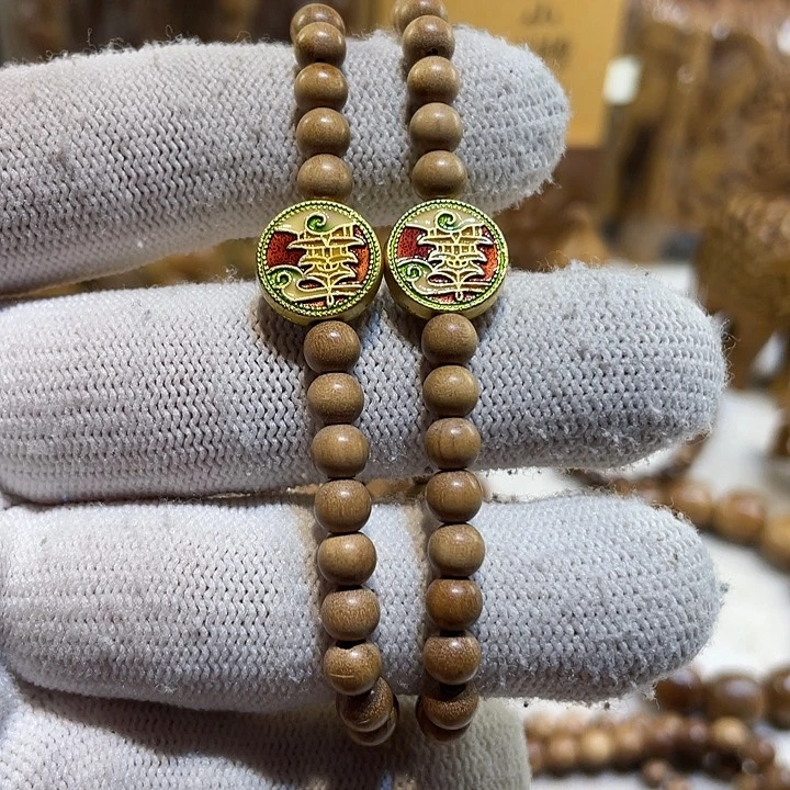 檀香木手串/手链老山檀香0.5奶香女生福利