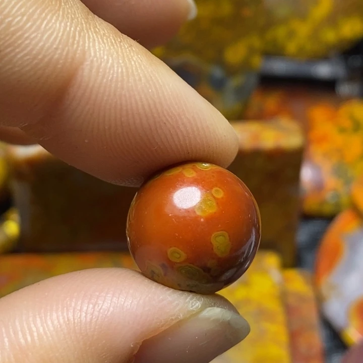 玛瑙/玉髓颈饰未镶嵌子*