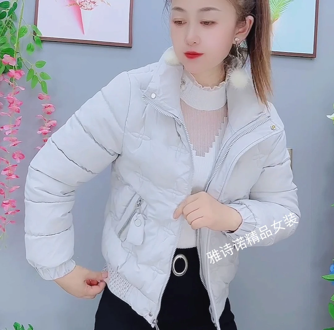2025秋冬新款小个子短款挂件洋气保暖棉袄外套外穿轻薄羽绒棉服女