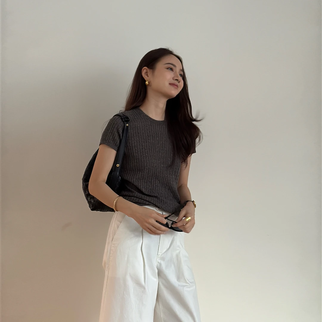 靠谱。【小麻花】亚麻莱赛尔舒适透气绞花细支针织上衣KP250941