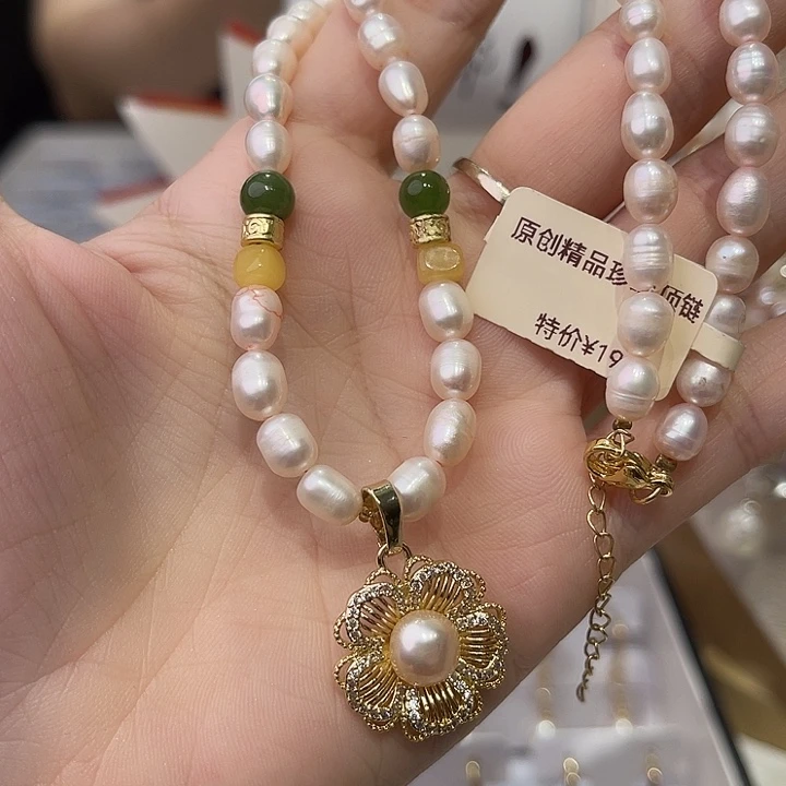 淡水珍珠颈饰合金