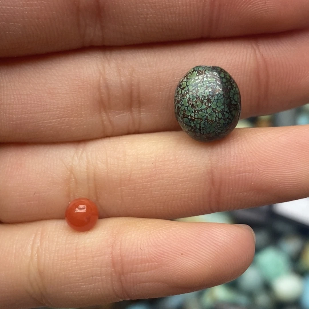 南红玛瑙未镶嵌珠宝奇石