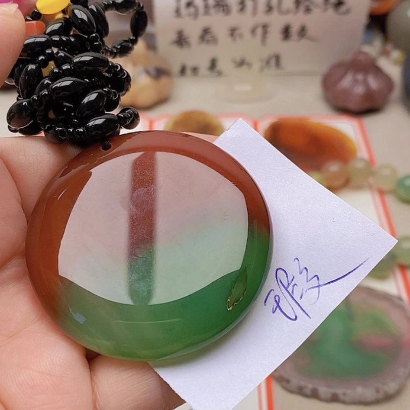 【闪购商品】未镶嵌玛瑙/玉髓珠宝半成品向****?