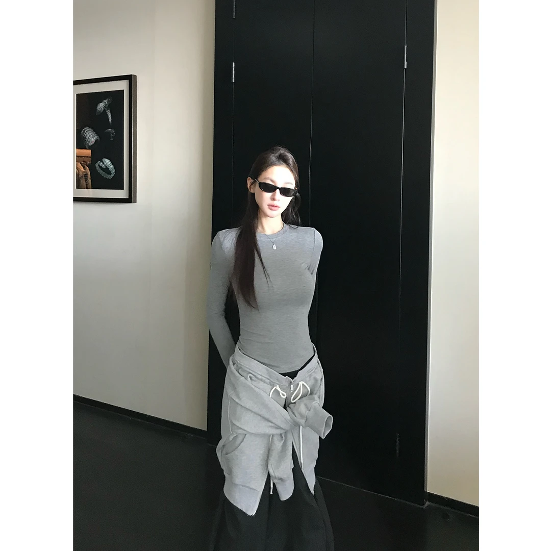 SKKSkk Store 韩模氛围 卡戴珊长袖T恤女新款打底衫修身显瘦上衣