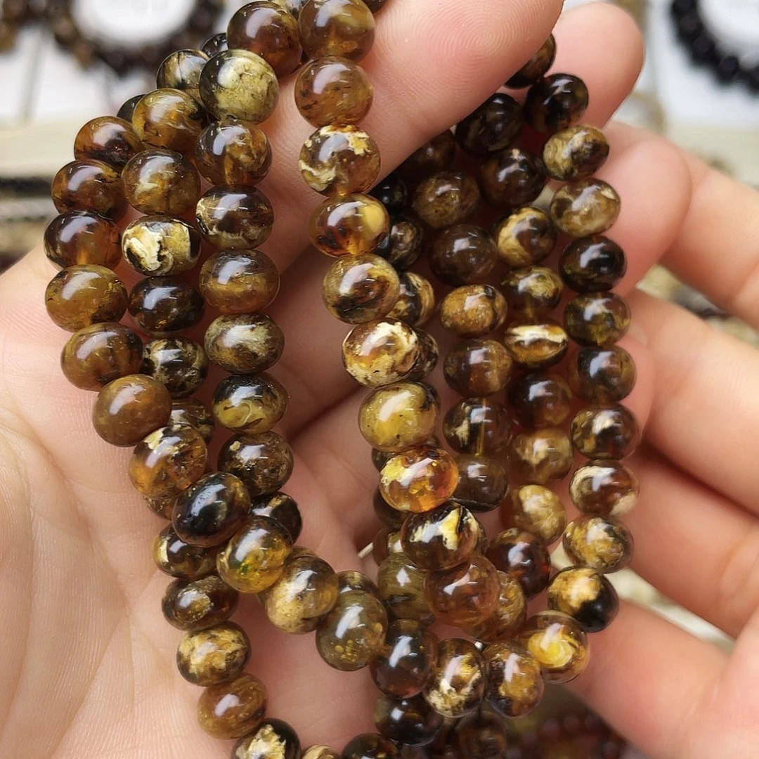 琥珀未镶嵌裸石八