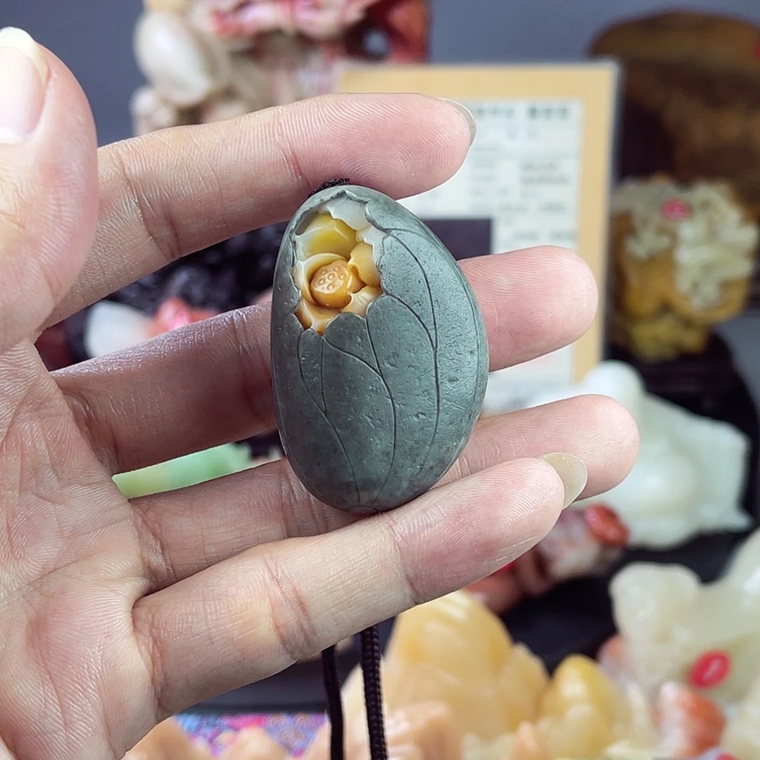 *****寿山石手艺人雕刻工艺