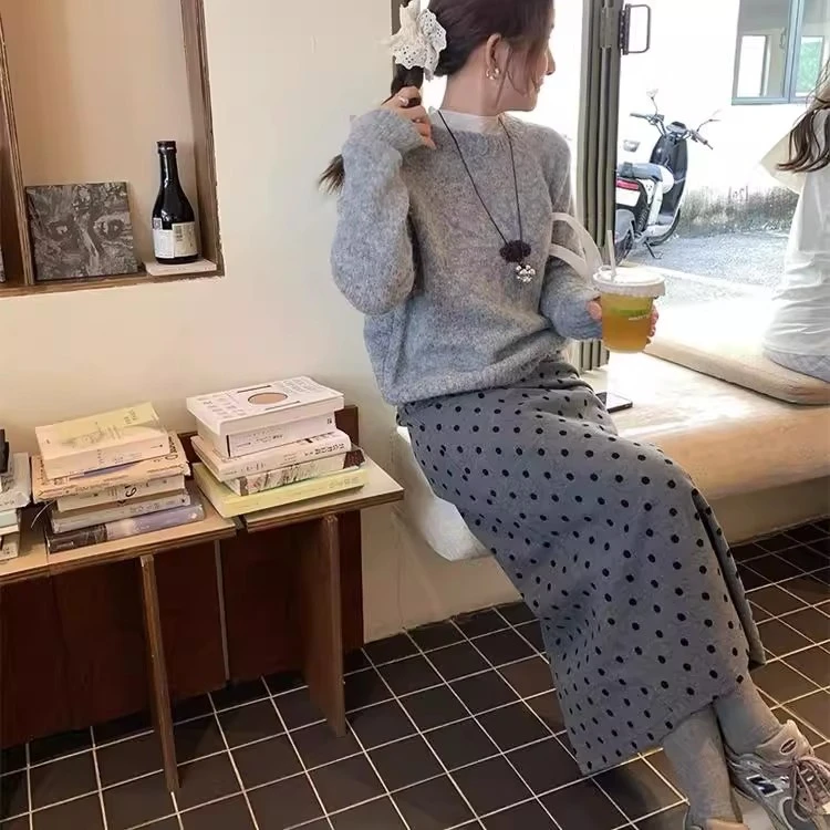 复古miu系磨毛波点直筒半身裙女2025秋冬新品日韩开叉包臀a字裙子