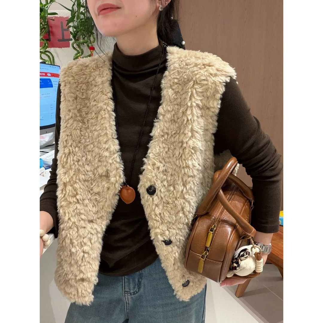 欧货女装新品秋冬季V领时尚洋气百搭羊毛皮毛一体马夹外套