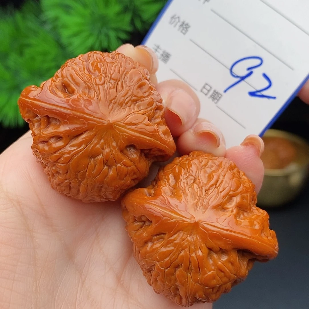 文玩核桃把件看**人43铁锤92