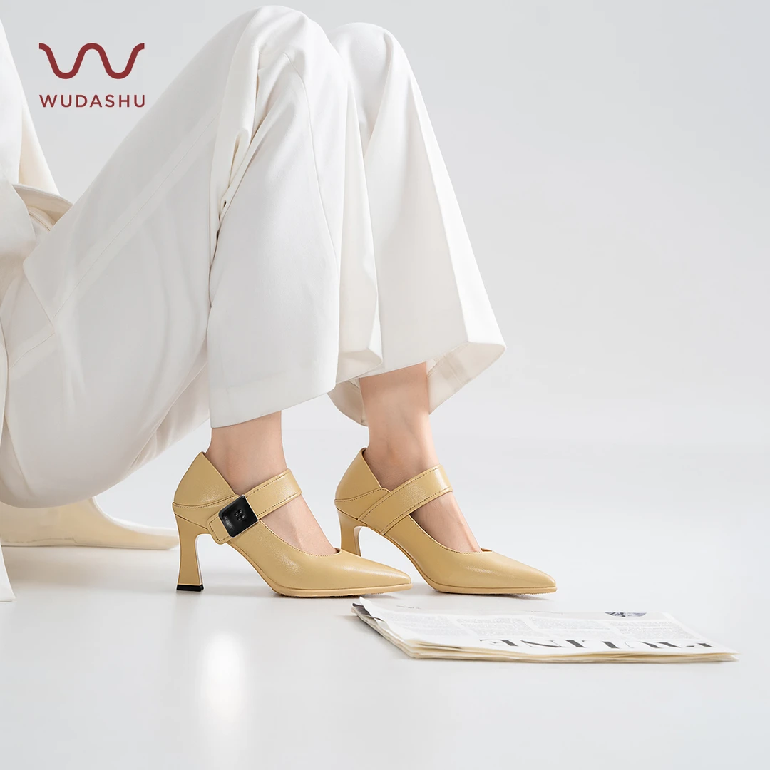 穿高跟鞋的吴大叔红云鞋时尚一字带粗跟高跟鞋女气质浅口单鞋Z267