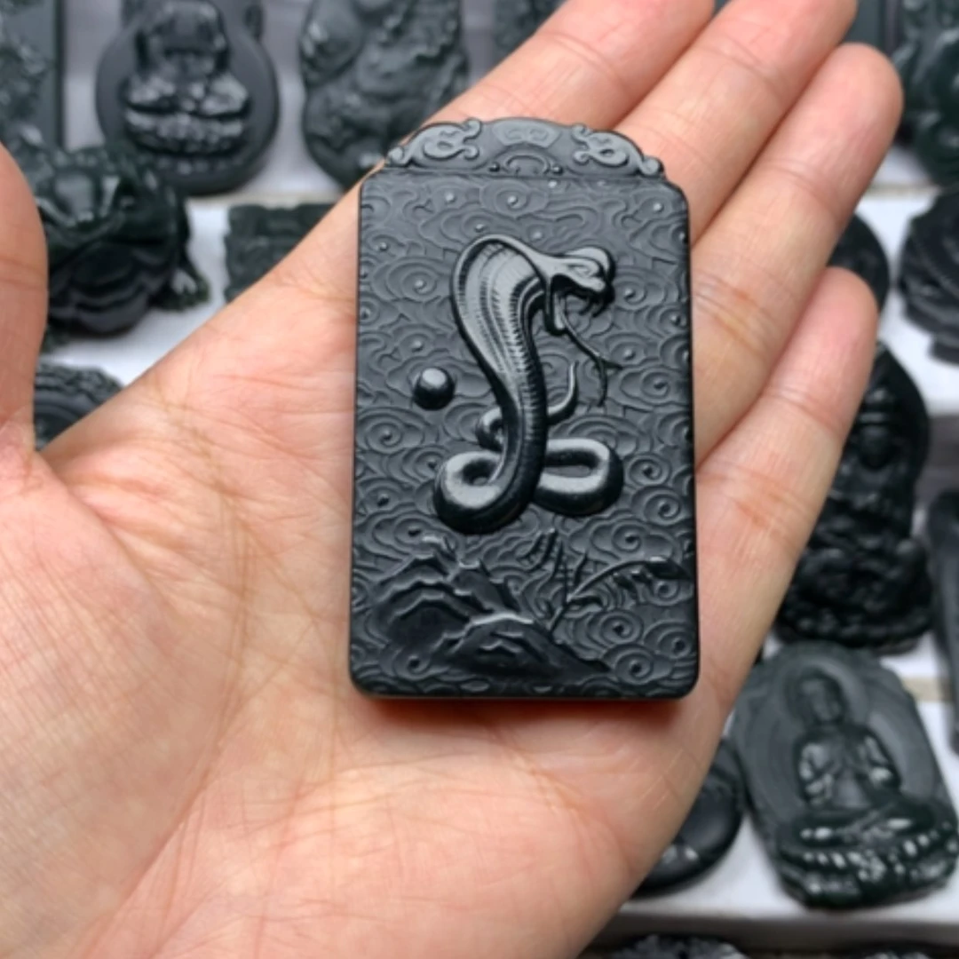 【闪购商品】颈饰未镶嵌和田玉双面雕刻