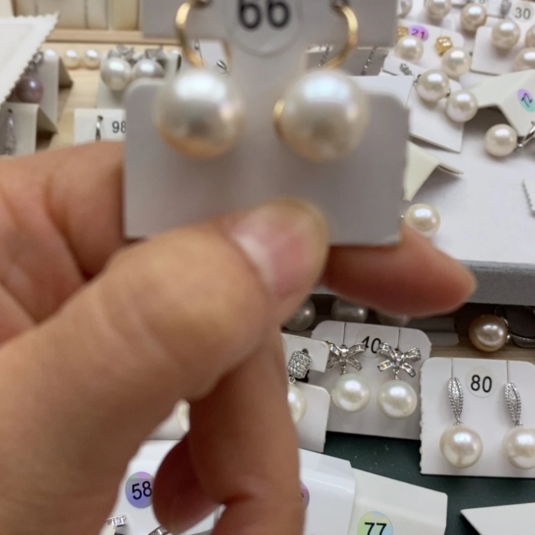 颈饰银S925镶嵌淡水珍珠