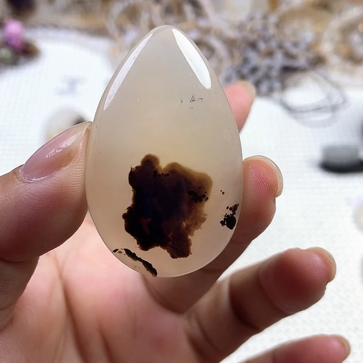 未镶嵌颈饰玛瑙/玉髓