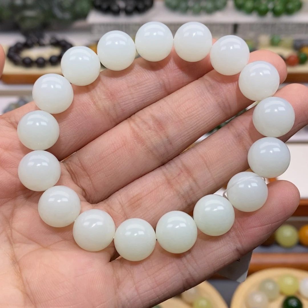 和田玉手串未镶嵌