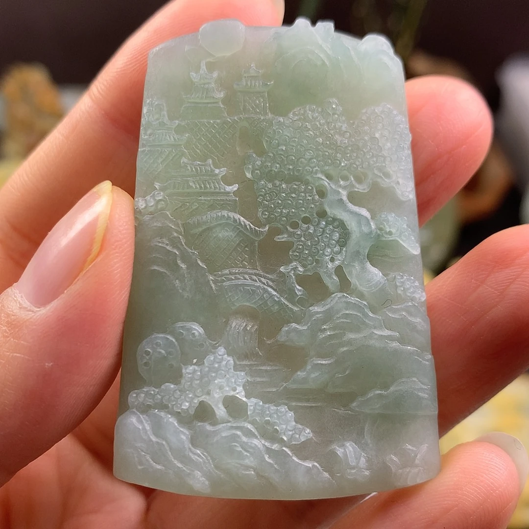 定制翡翠未镶嵌山水