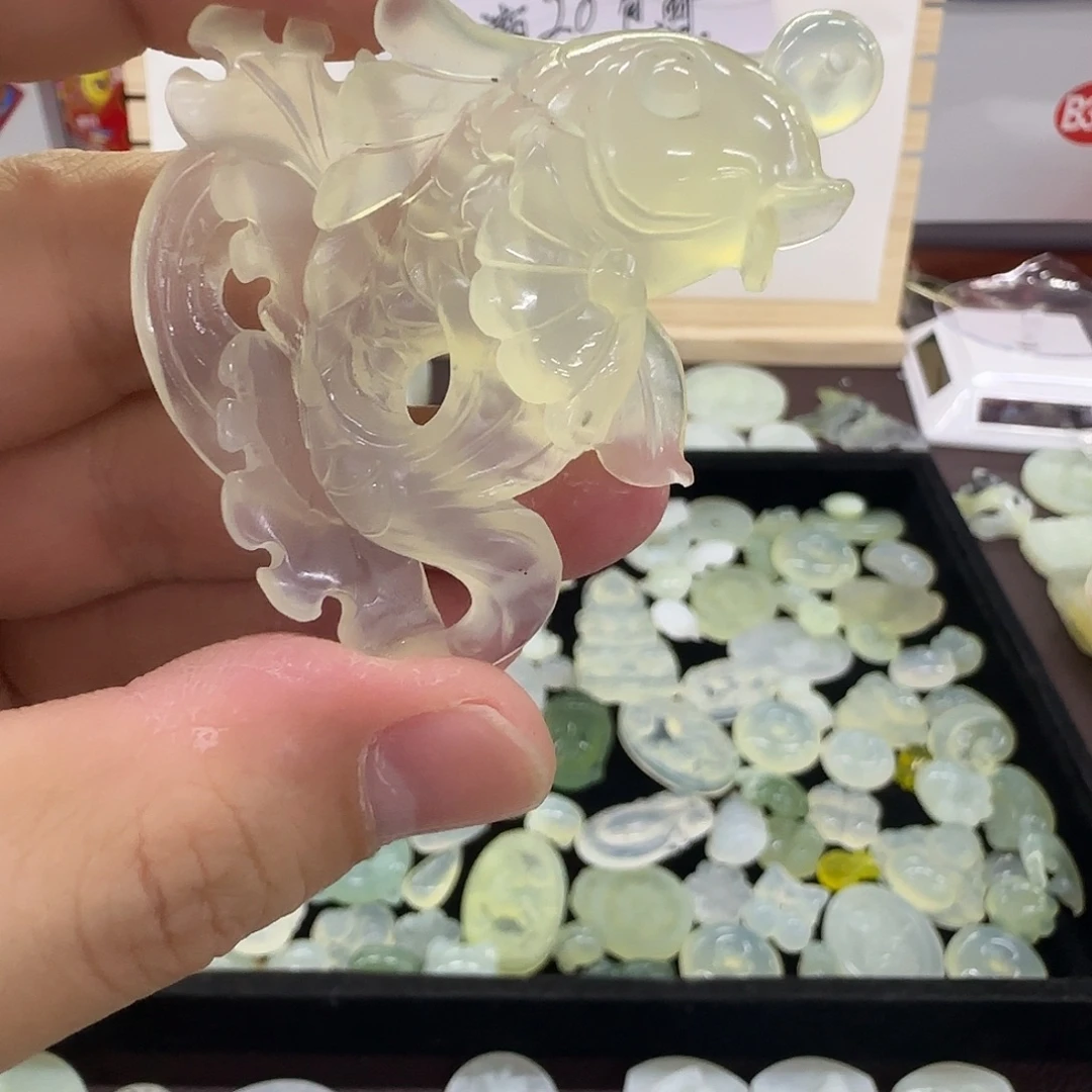 蛇纹石玉合金颈饰