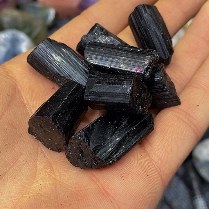 小***七珠宝半成品未镶嵌水晶