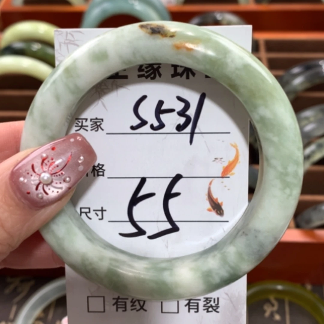 【闪购商品】未镶嵌蛇纹石玉手镯