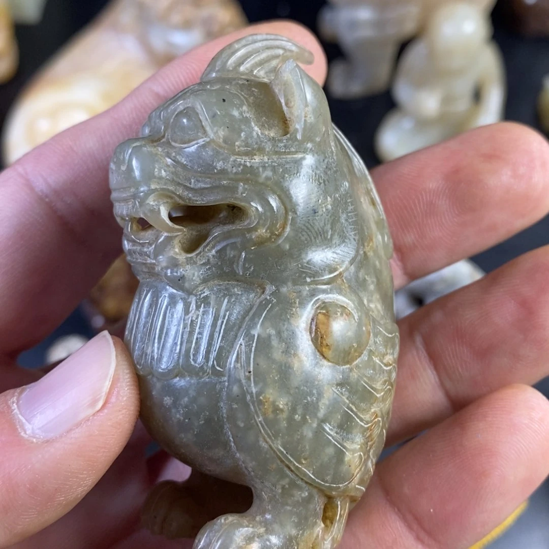 和田玉颈饰未镶嵌太**媒