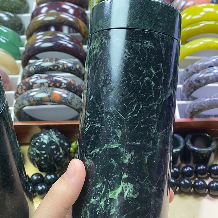 蛇纹石玉未镶嵌高冰药王石水杯