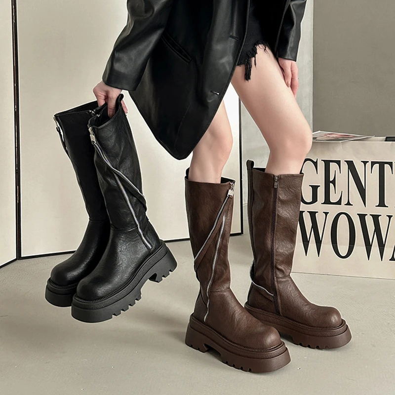 时尚百搭皮靴厚底长筒靴女夏季复古小众设计感气质粗跟高筒马丁靴