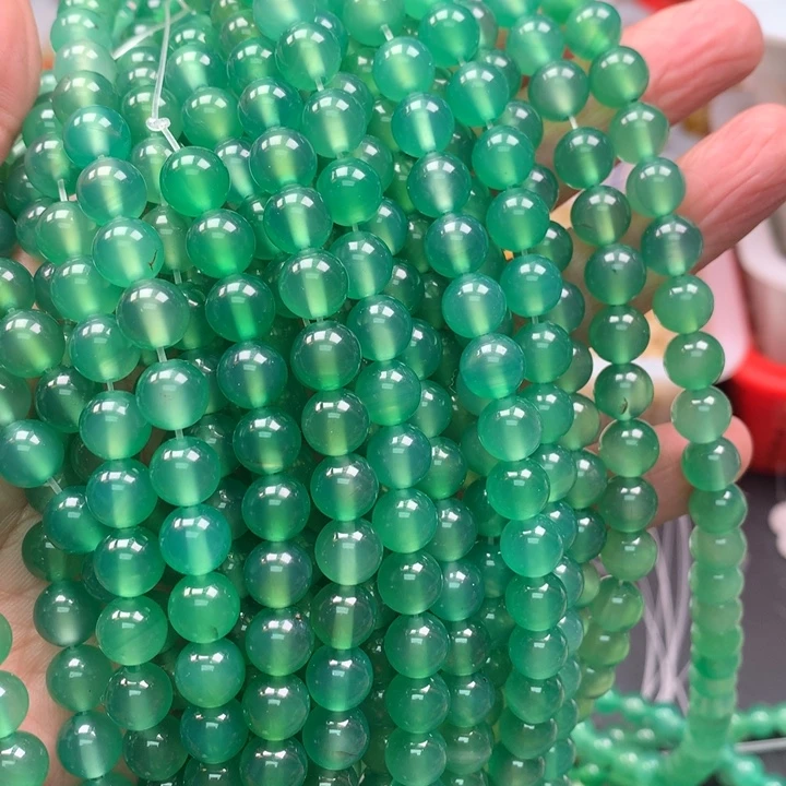 石英质玉未镶嵌颈饰8mm2条