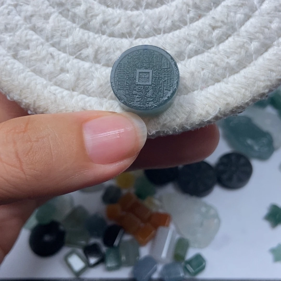 定制翡翠未镶嵌翡翠16.8*5.6