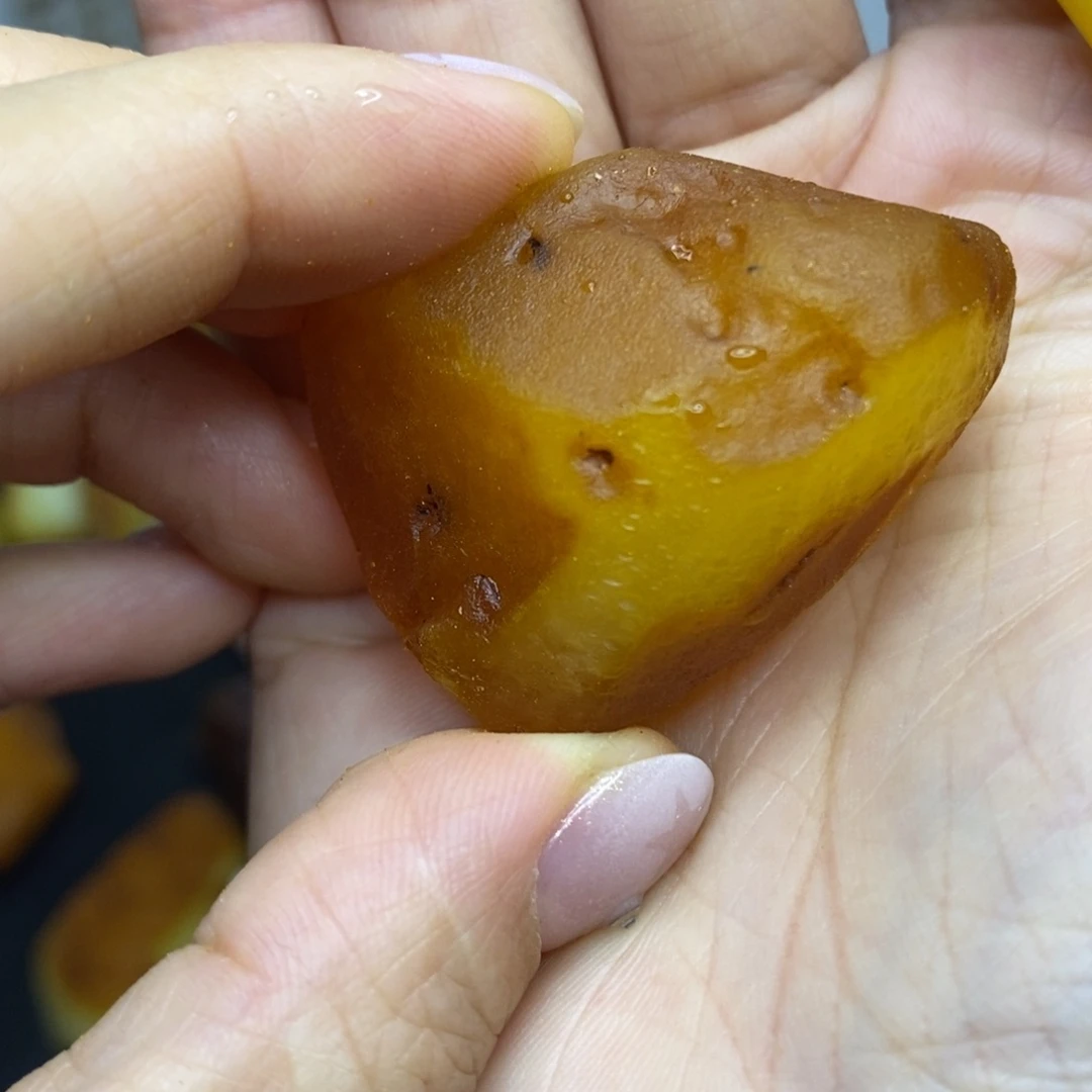 未镶嵌定制蜜蜡胖