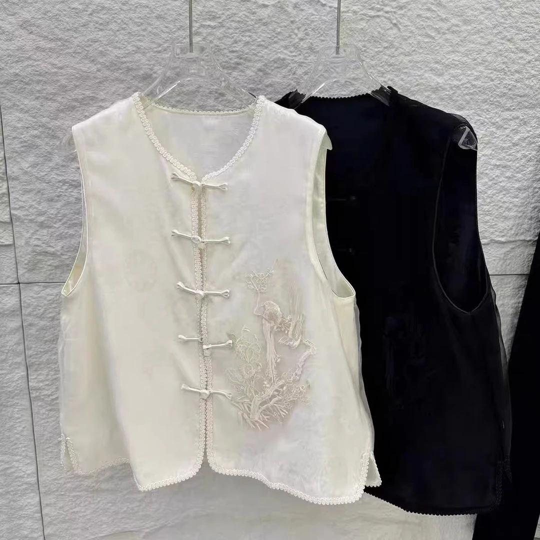 蜗牛家档口意法档口绣花网纱风格百搭背心马甲6786