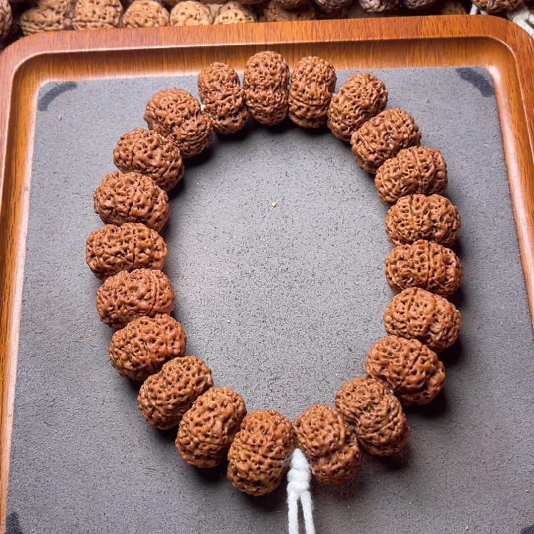 菩提籽类9号金刚菩提蜂王夹板手持22