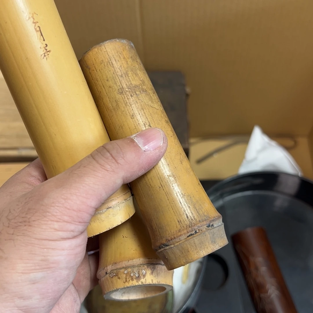 竹自****。中古商品，谨慎参拍