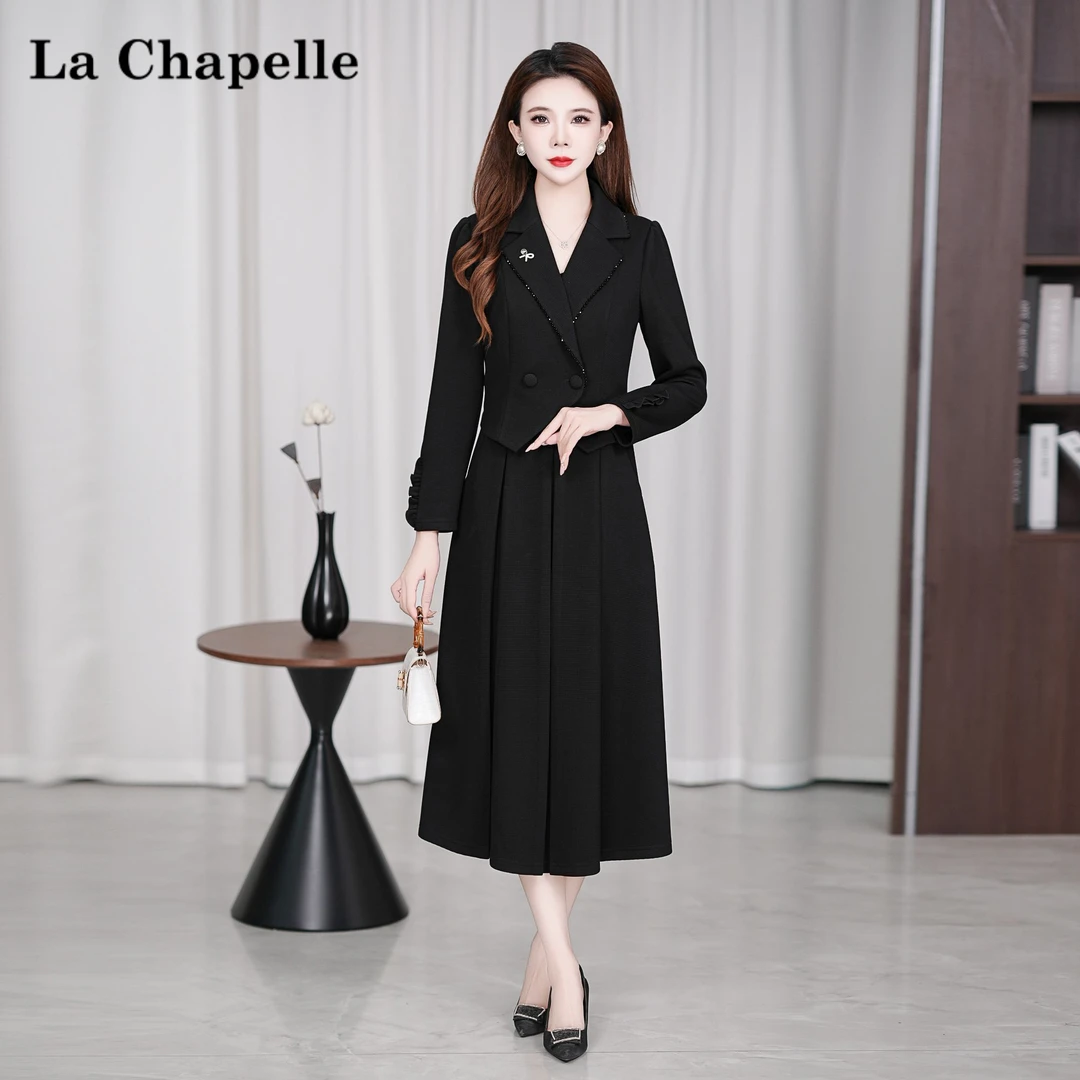 【星晴名品】2025黑色穿搭时尚气质显瘦轻奢华夫格长裙连衣裙