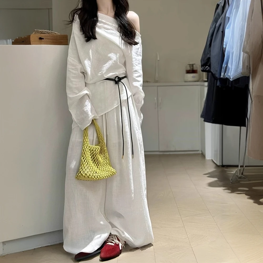 松弛感斜肩亚麻套装女韩系时尚一字领白色衬衫阔腿裤两件套2025夏