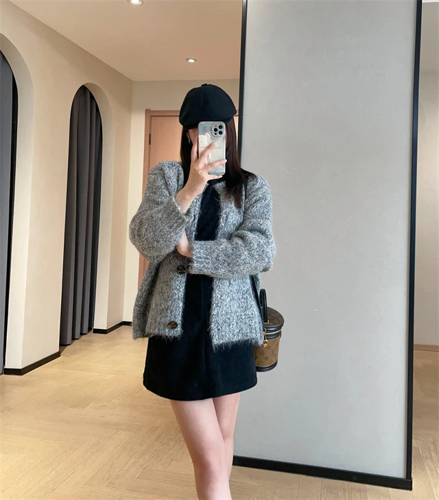 氛围感慵懒时髦宽松显瘦花纱圆领毛衣开衫外套女2025秋冬