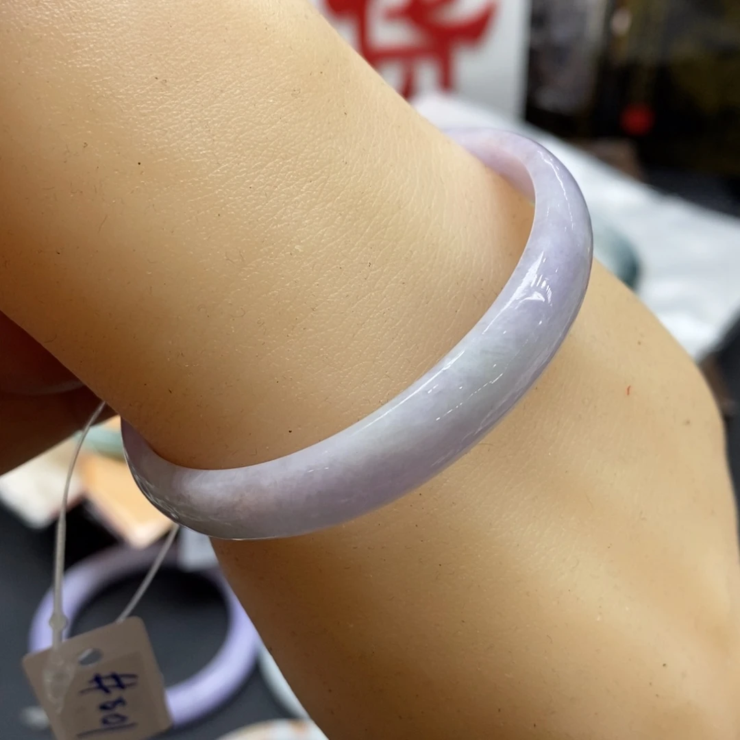 翡翠未镶嵌手镯翡翠手镯52、卡9