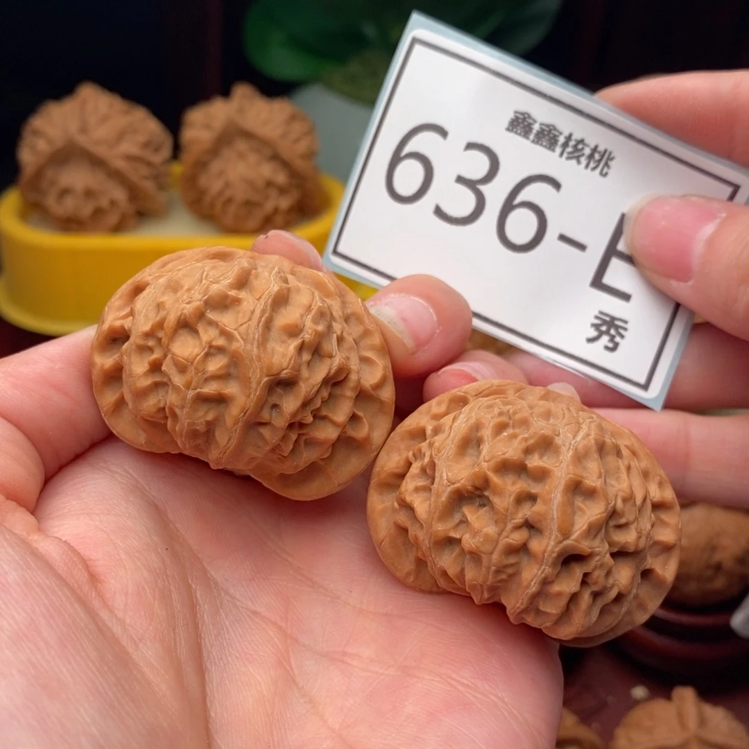 文玩核桃把件宫灯41