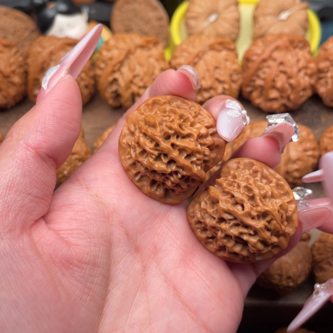 文玩核桃把件全品原生树秦闷35