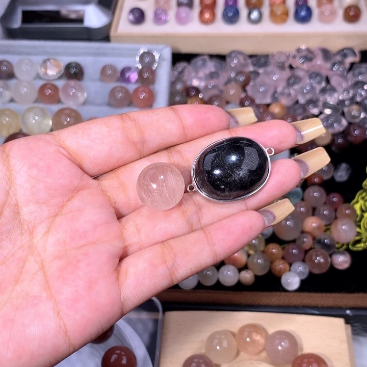 水晶珠宝半成品未镶嵌春**?