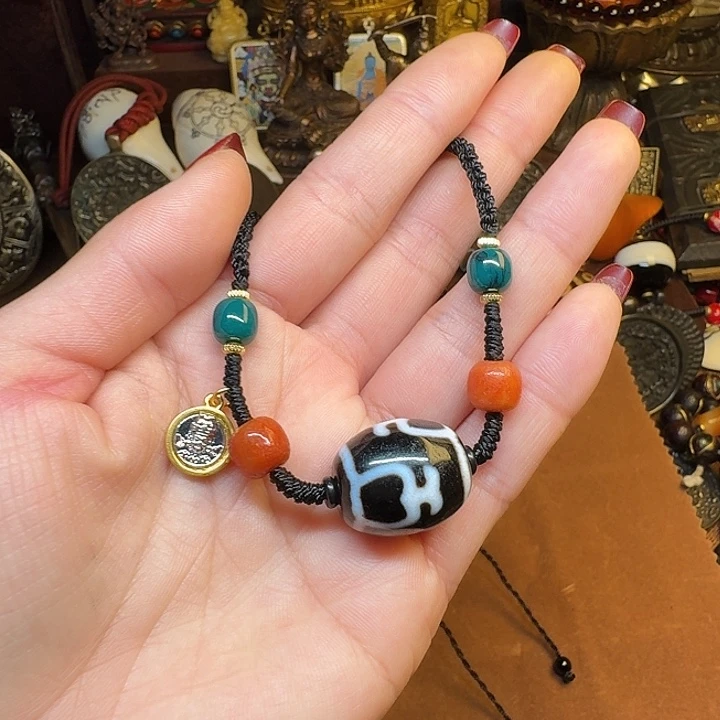 泥塑扎西德勒9999