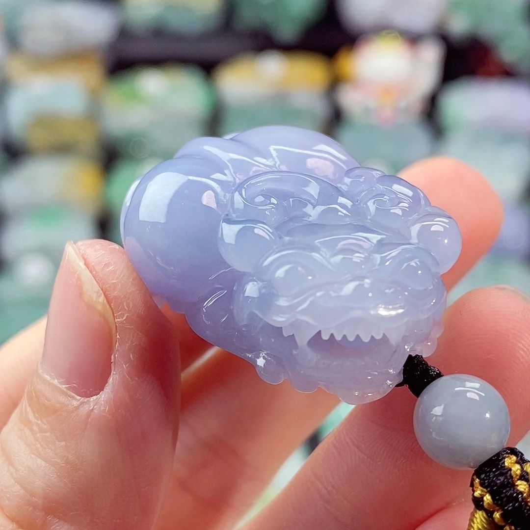 颈饰未镶嵌翡翠天然