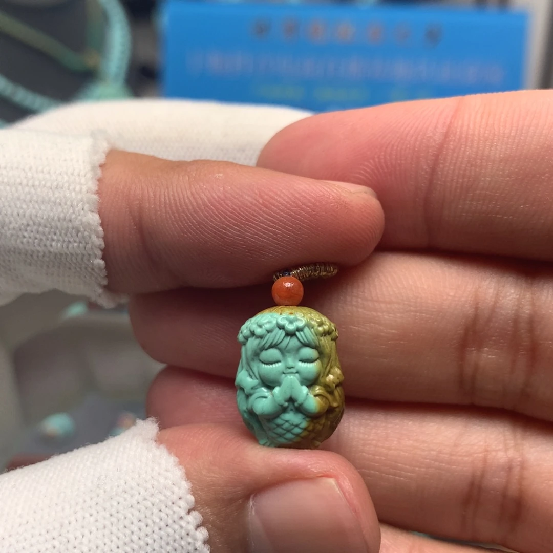 绿松石未镶嵌挂件