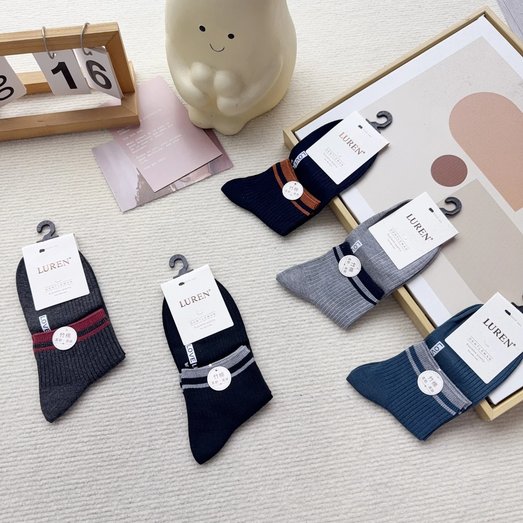 L8032-01 十双男袜混发休闲时尚中筒袜