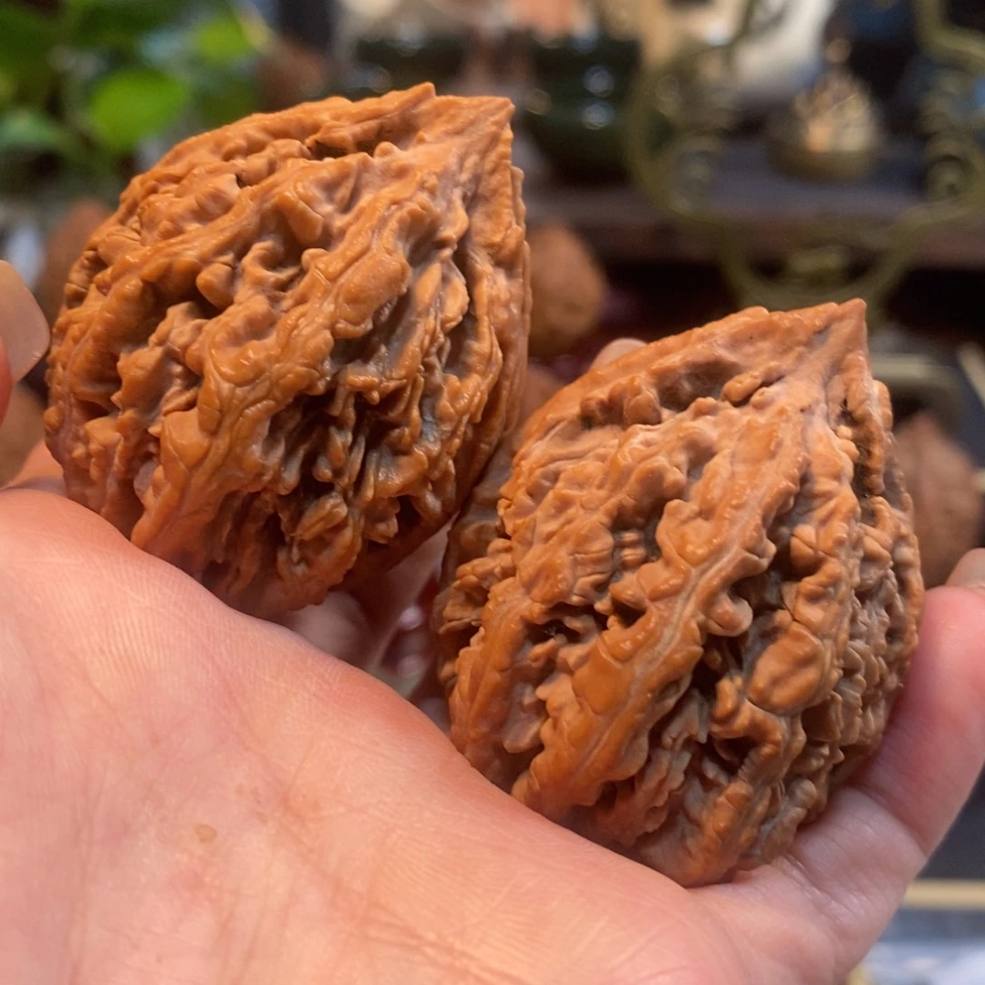 盐***）文玩核桃吊坠老树山字尖42