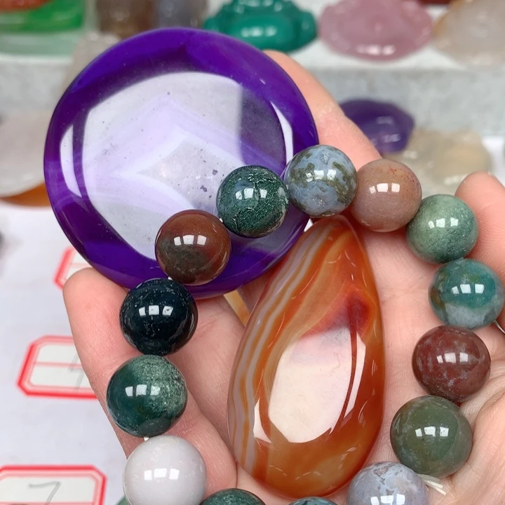 玛瑙/玉髓颈饰未镶嵌好**嘟